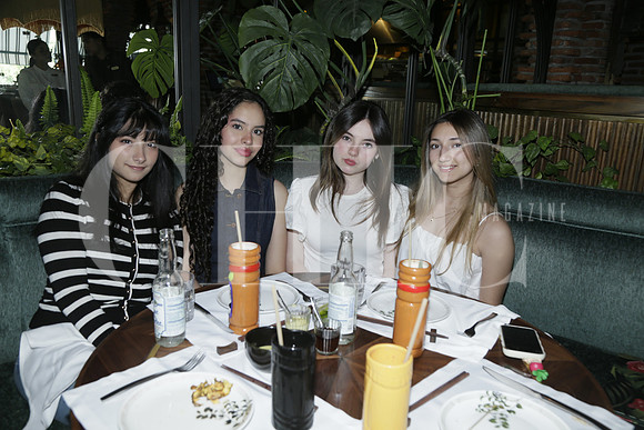 Amilica Flores, Carlota Garnica, Alma Muñiz y Amanda Martínez (2)