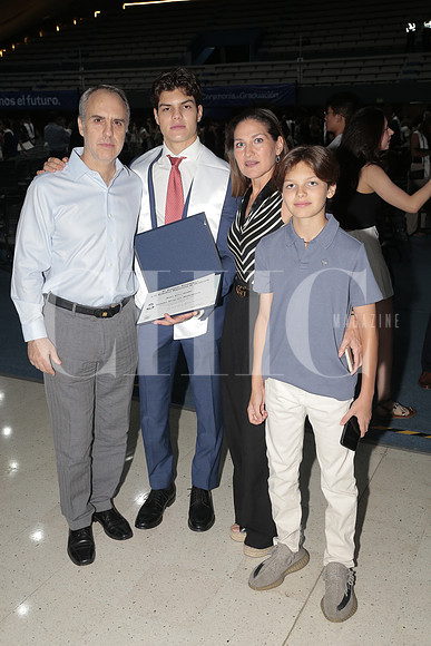 Reynaldo Perez, Andre Perez, Claudia Scully e Iker Perez 2