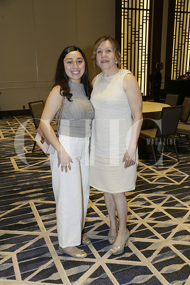 Patty Medina y Silvia Mireles (2)