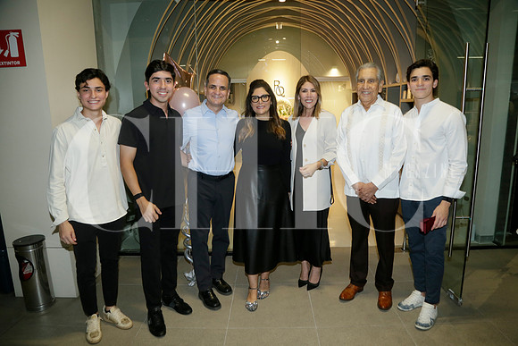 Mateo Ruiz, Asael Abarca, Jorge Ruiz, Erika López, Balbina López Setrgio López y Lucas Ruiz