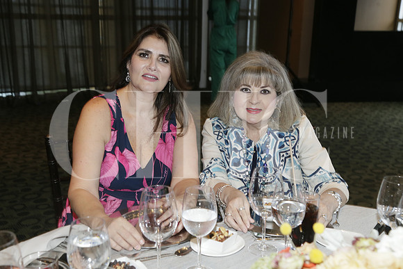 María Eugenia Garza y Elida Oyervidez (2)