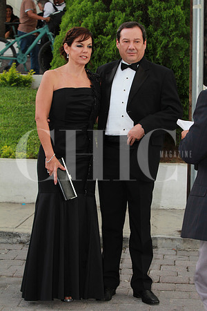 Lorena Cantú y Homero Ramos Gloria (1)