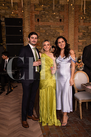 Patricio Treviño, Andrea Delgado y Andrea Kalifa