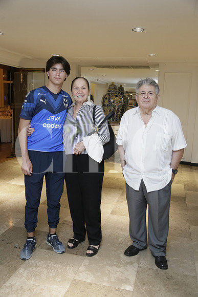 Gonzalo Aguirre, Consuelo García y Federico Lankenau
