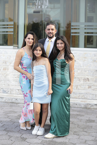 Alvaro Suarez, Lizzy Carrillo, Ximena Suarez y Valentina Suarez 3