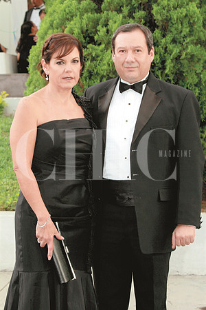 Lorena Cantú y Homero Ramos Gloria (2)