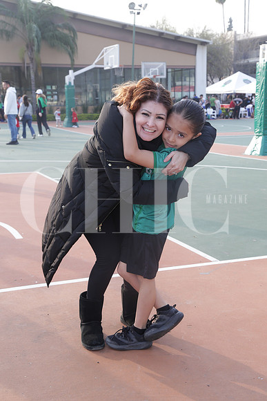 Jesica de González y Catalina González 1