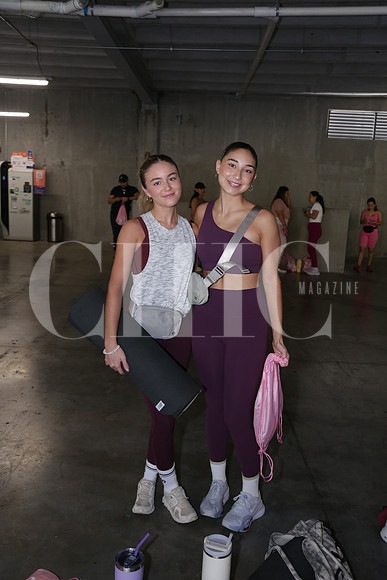Cassandra González y María Bueno 0
