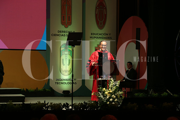 Alfredo Quiñones 4