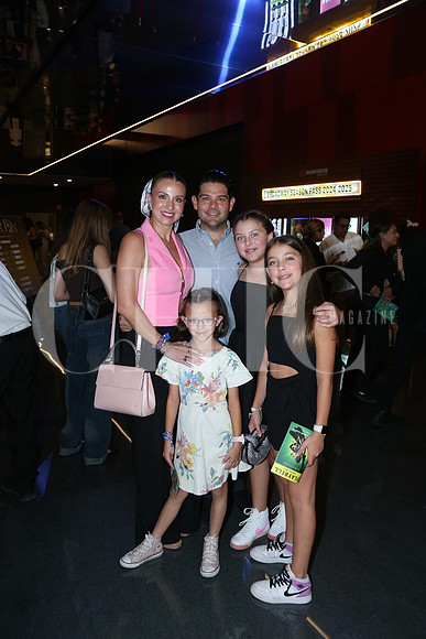 Daniela de la Garza de Gorena, Adrían Gorena, Bárbara Gorena, Katy Gorena y Sofi Gorena