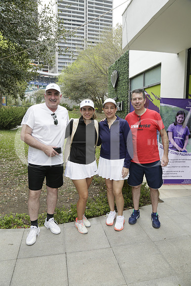 Rafael Guerra, Liz Alonso, Alma Martínez y Jesús González