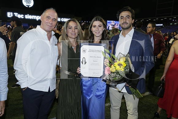 José Antonio Gómez, Susana Tiburcio, Natalia Gómez y César Morfin