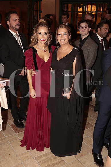Anabella de Hoyos y Lydia Perez 1