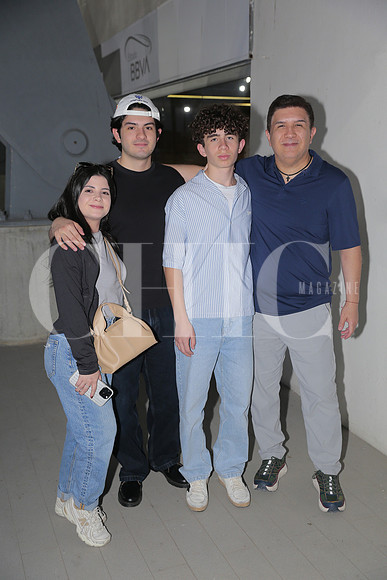 Emma Bustamante, Sebastian Bustamante, Gabriel Bustamante y Gabriel Bustamante 2
