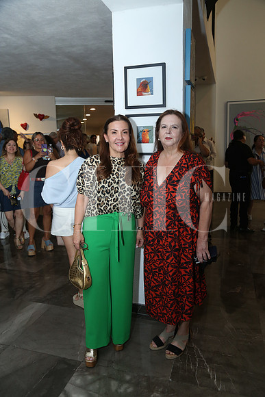 Rosy Saldaña y Marcela Morales