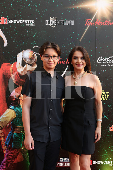Antonio Garza Niño de Rivera y Margarita Niño de Rivera 0