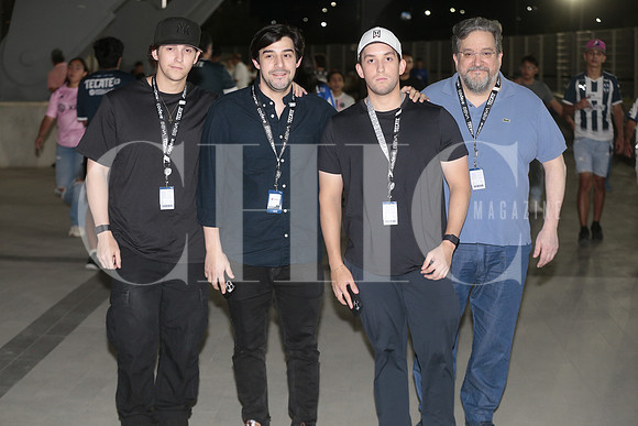 Gerardo Calderon, Santiago Calderon, Gerardo Calderon  y Alfonso Calderon 6