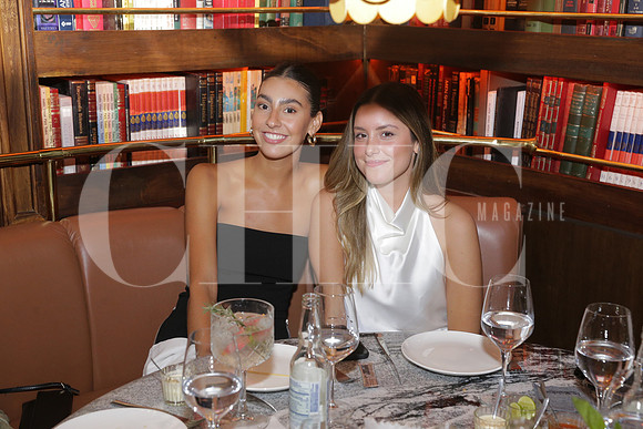 Andrea Martinez y Sofia Gandarilla 1