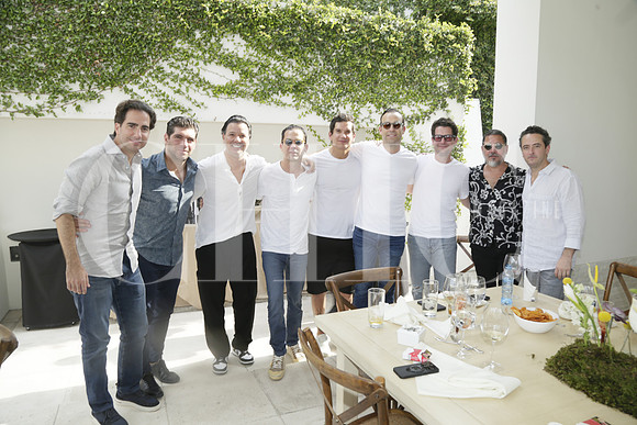 Eugenio Gutíerrez, David Carren, Alfonso Martínez, Sergio Gutierrez, Goyo Martínez, Gonzalo Zambrano, Dionisio González, Ferruco Pérez Salinas y Mauricio Morales