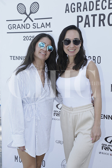 Liliana Anduagua y Lulú Leal