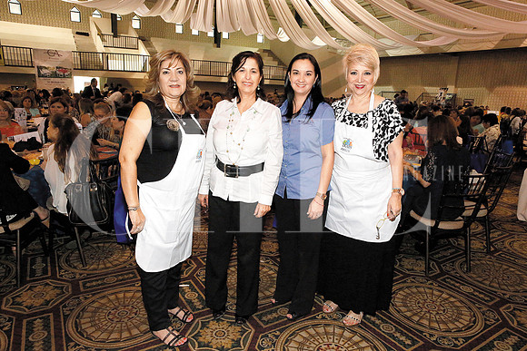 Susana Aguirre, Tere Martínez,  Paola Dantes y Juanita Guajardo