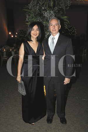 Monica Lopez de Salinas y Sergio Salinas