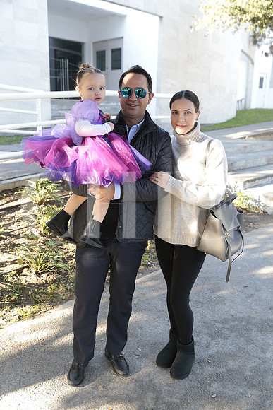 Eva Gonzalez, Eugenio Gonzalez y Valeria Rodriguez 2