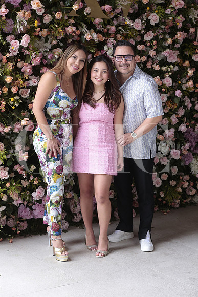 Irasema Urbina, Mariana Garcia  y Rolando García 13