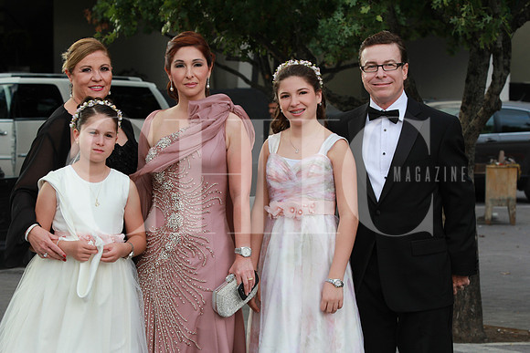 Chelo Hinojosa Margaín, Viviana Hinojosa, Moreque Martínez de González, Breky Hinojosa y Luis Lauro Hinojosa Margaín  (3)
