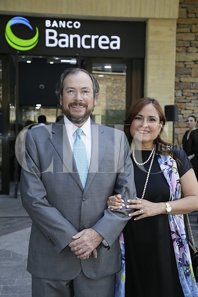 Adrian Lozano y Alejandra Gutíerrez de Lozano (2)