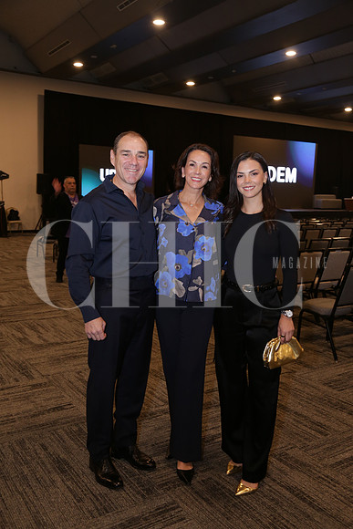 Horacio Garíca, Sofia Izaguirre de García y Eugenia García 0