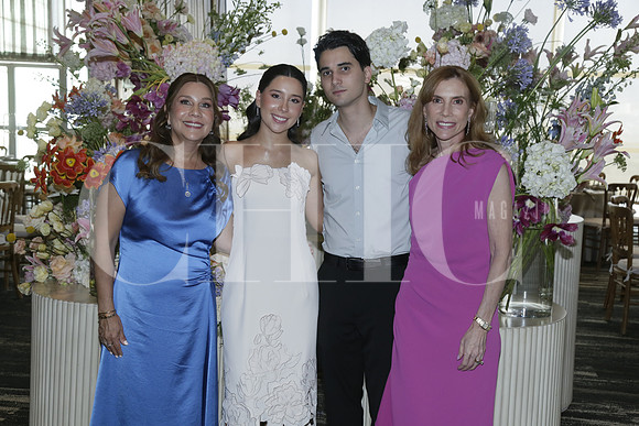 Ana Sofia Calderón, Sofia Barrón, Diego Andonie y Mayela Dacaret de Andonie
