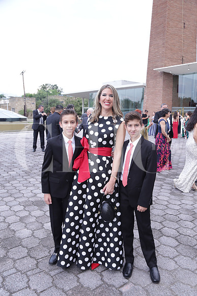 Rodrigo Safi, Katy de Safi y Santiago Safi 1