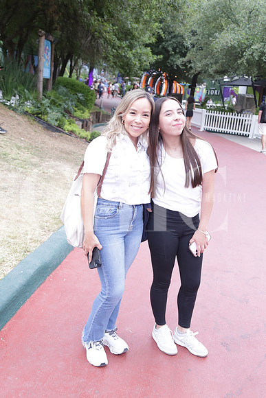 Airam Rios y Samantha Vives 1