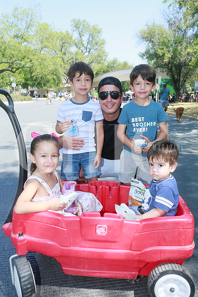 David Pérez Salinas, Andre Pérez Salinas, Milena Pérez Salinas, Sebastian Pérez Salinas y Federico Pérez Salinas