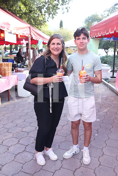 Erika Sáenz y Diego González 0