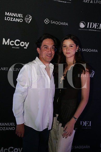 Guillermo Hernández y Carolina Cruz3