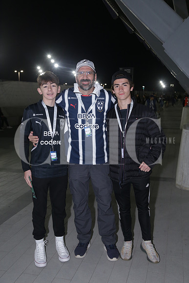 Santiago Fernández, Alejandro Ferández y Alejandro Fernández 1
