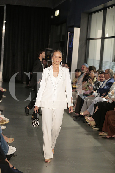Pasarela 408