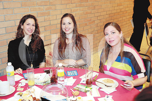Silvia González de Belden, Cordelia Garza de Camargo y Mariana Garza de Treviño