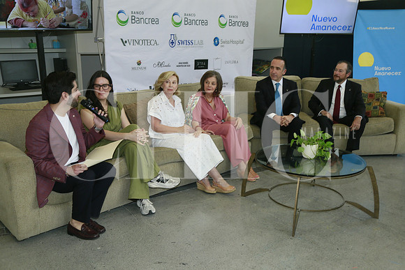 Hugo Ramírez, Fernanda García, Anita Montes de Oca, Lily Navarro, Ernesto López Clariond y Adrian Lozano