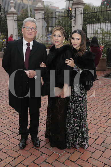 MAnuel Acosta, Cecilia Acosta y Kendra Acosta 2
