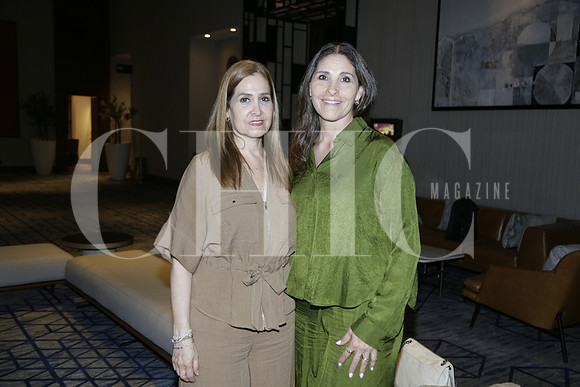 Gracial Santos de Vázquez y Carla Rincón de Lozano