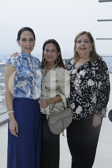Flora De la Garza, Laura Cantú y Jessica Cruz