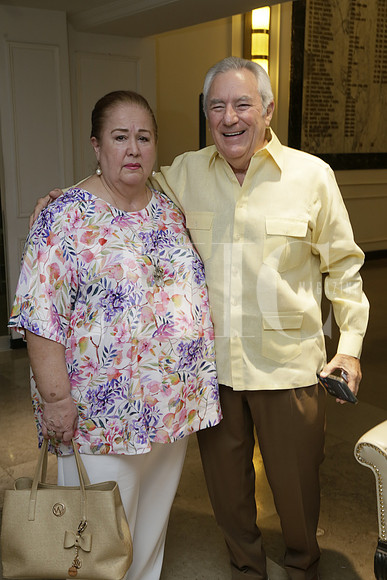 Alejandra Díaz de Garza y Hernán Garza