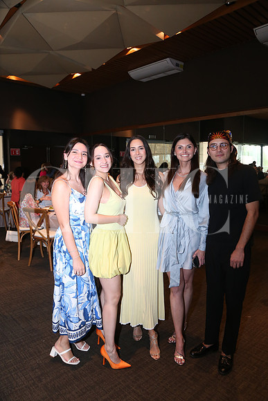 Ana Karen Beltran, Balbina Leal, Rosa Alicia Herrera, America Sandoval y Diego Rodríguez 0