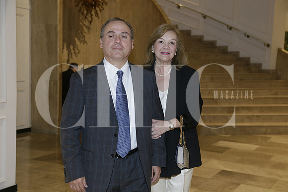 Gabriel Zubieta y Landa y Lourdes Corona