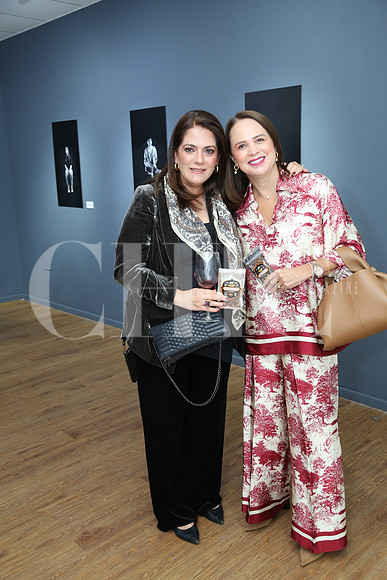 Ana Viesca de Garza y Cecila Franco de Wolberg 0