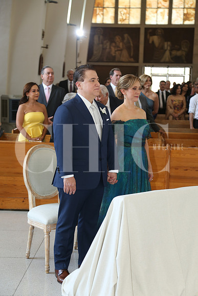 Héctor Fernández y Rosalia Alonso de Fernández ( Papás Novia)1