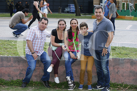 Adrián González, Maria Fernández, Yolanda Garza de González, Pablo González y Armando González (2)